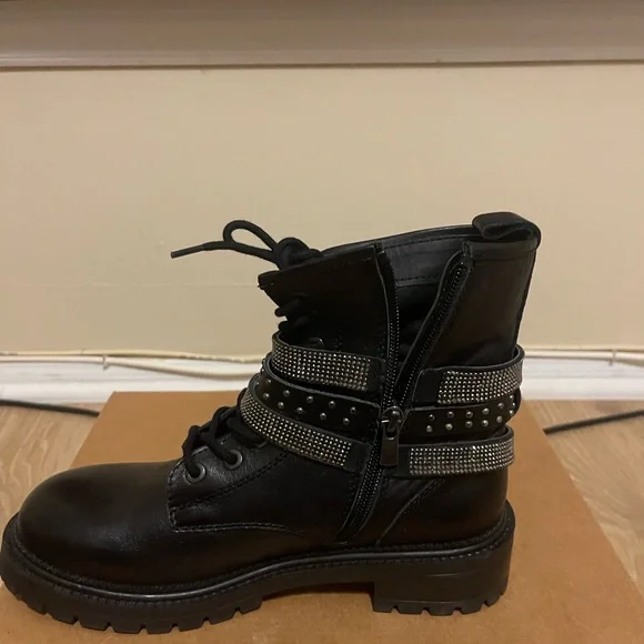 Steve Madden Black Combat Boots with zipper/lace-up with rhinestones. - Picture 10 of 15